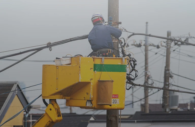頑張った分だけ給料に！｜札幌市で電気工事行う株式会社エナガ電工